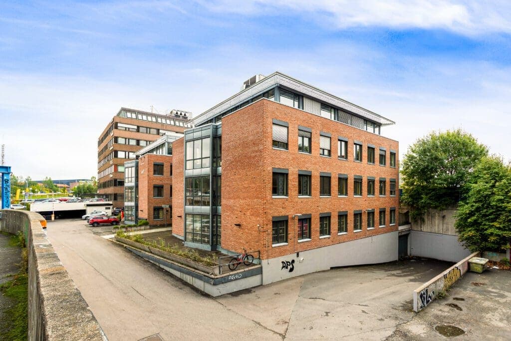 Kontorlokale med mulighet for lager rett ved Økern T-bane stasjon